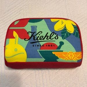 kiehl’s makeup/toiletry pouch
